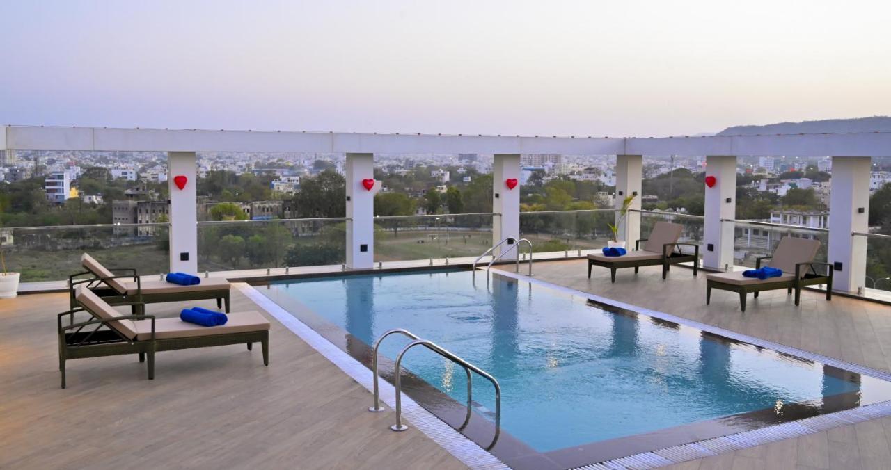 The Jagat Hotel And Spa Udaipur Exterior foto